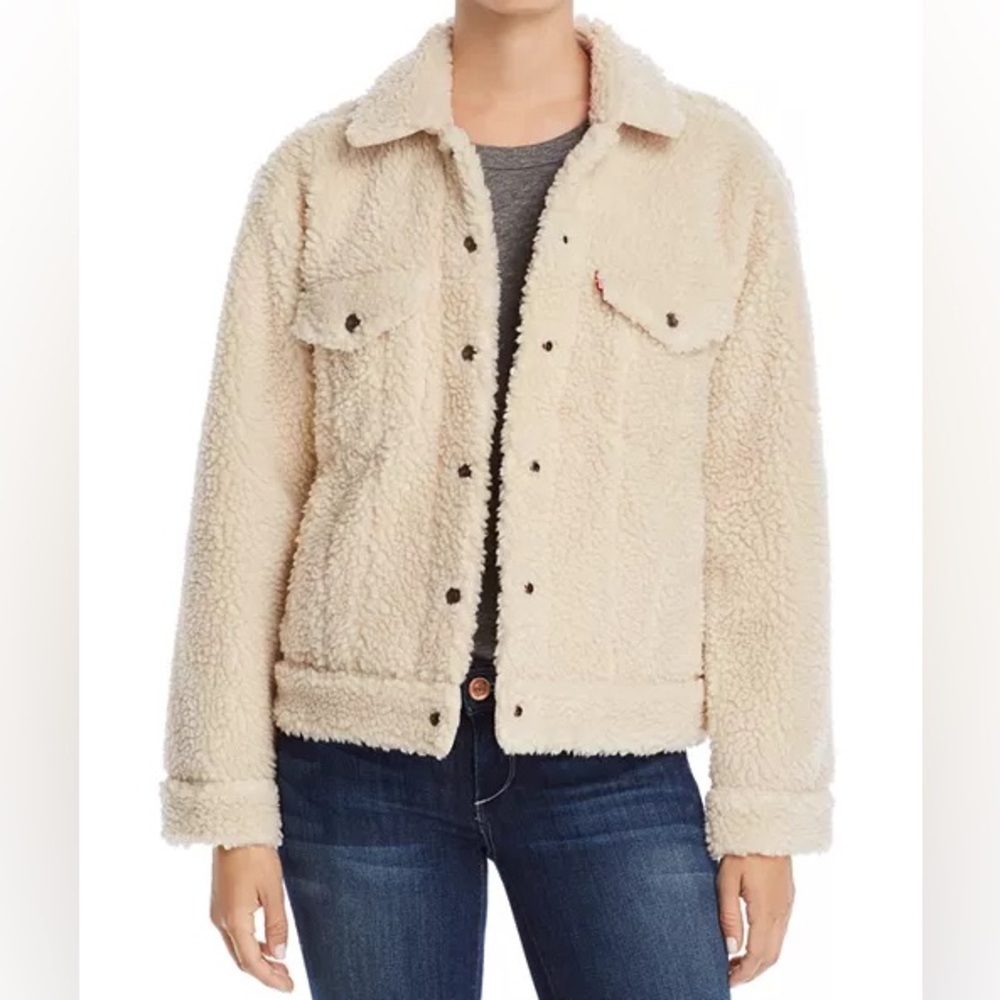 LEVI’S Sherpa Teddy Trucker Jacket, Beige, Size Small